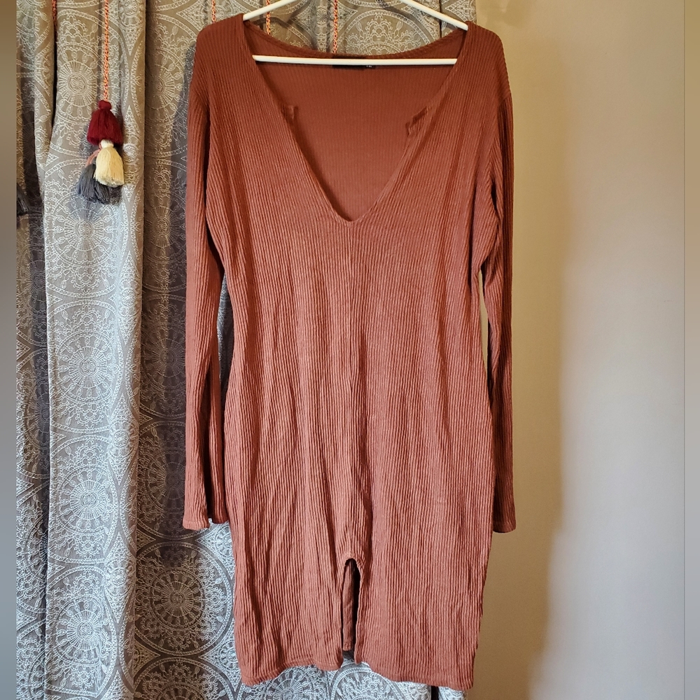 PrettyLittleThing Dress